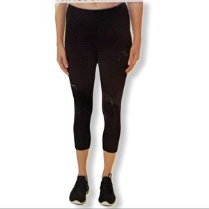 ⚡️FLASH SALE⚡️Tuff Athletics Women’s Yoga Crop Tights XXL
